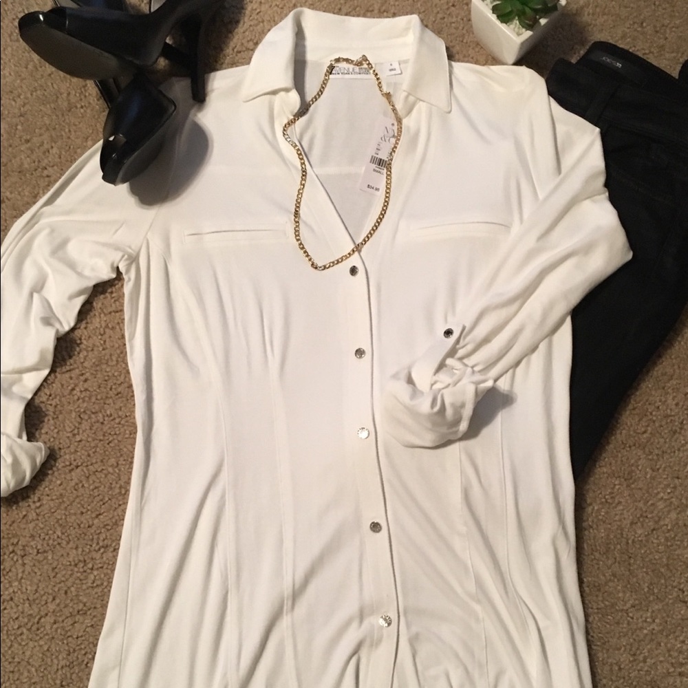 NWT NYC White Long Sleeve Top S